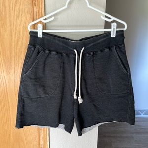 Men’s Old Navy leisure shorts